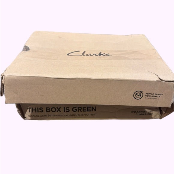 Clarks Brown Cardboard Shoe Box with Logo - Picture 4 of 6